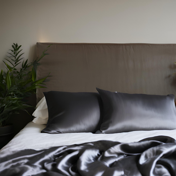 100% Mulberry Silk Pillowcase - Charcoal